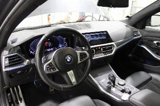 BMW 3-serie 330 picture 9