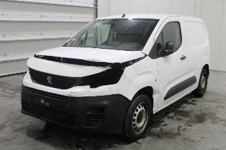 Auto incidentate Peugeot Partner  2019/12