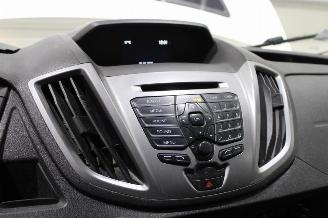 Ford Transit  picture 13