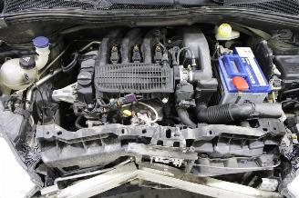 Peugeot 208  picture 15