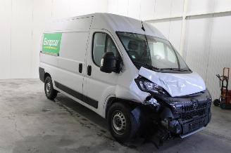 Peugeot Boxer  picture 2