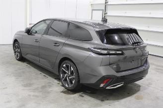 Peugeot 308  picture 4