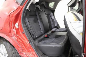 Renault Captur  picture 22