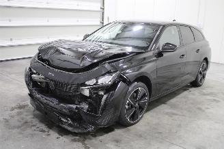 Unfallwagen Peugeot e-308  2025/10