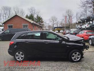 Mercedes B-klasse B (W246), Hatchback, 2011 / 2018 1.6 B-180 BlueEFFICIENCY Turbo 16V picture 4