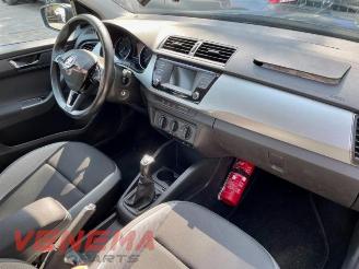 Skoda Fabia Fabia III Combi (NJ5), Combi 5-drs, 2014 / 2022 1.0 TSI 12V picture 34