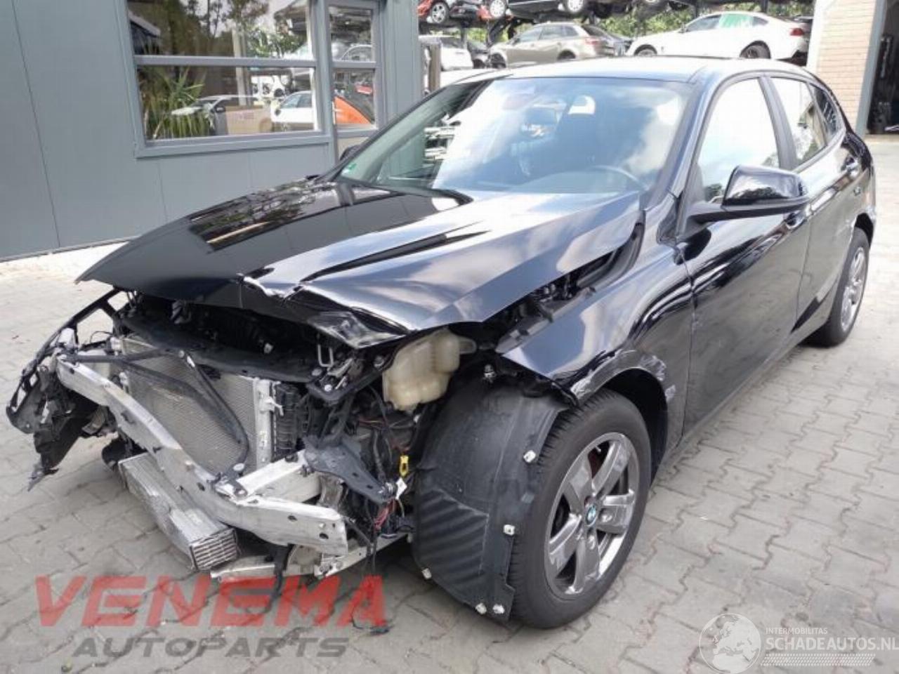 BMW 1-serie 1 serie (F40), Hatchback, 2019 118i 1.5 TwinPower 12V