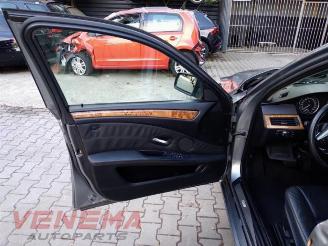 BMW 5-serie 5 serie (E60), Sedan, 2003 / 2010 550i 32V picture 9