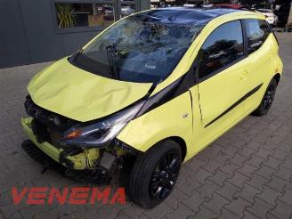 Vrakbiler auto Toyota Aygo Aygo (B40), Hatchback, 2014 1.0 12V VVT-i 2017