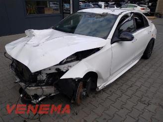 Autoverwertung Mercedes C-klasse C (W206), Sedan, 2021 C-200 1.5 EQ Boost 4-Matic 2024/1