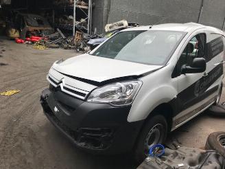 disassembly passenger cars Citroën Berlingo 1560CC - 55KW - DIESEL 2017/11