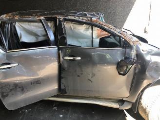 Toyota Hilux DIESEL - 110KW - 2400CC picture 4