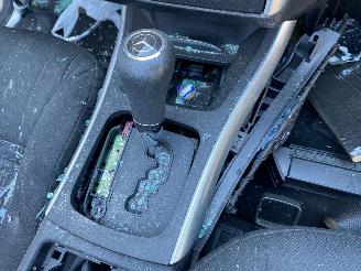 Mercedes B-klasse (W245,242) Hatchback 2005 / 2011 2.0 B-180 CDI 16V Hatchback  Diesel 1.991cc 80kW (109pk) FWD picture 10