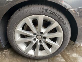 BMW 5-serie 5 serie (F10) Sedan 520d 16V Sedan 4Dr Diesel 1.995cc 120kW (163pk) RWD picture 10