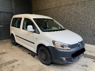 Vrakbiler auto Volkswagen Caddy Combi Caddy Combi III (2KB,2KJ) MPV 1.2 TSI MPV  Benzine 1.197cc 77kW (105pk) FWD 2014/2