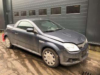 demontáž osobní automobily Opel Tigra Twin Top Cabrio 2004 / 2010 1.4 16V Cabrio  Benzine 1.364cc 66kW (90pk) FWD 2006/3