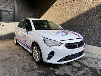 Vrakbiler auto Opel Corsa F (UB/UP) Hatchback 5-drs 2021 1.2 12V 75 Hatchback 4Dr Benzine 1.199cc 55kW (75pk) FWD 2021/1