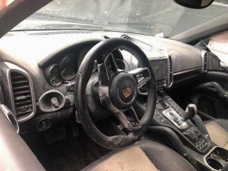 Porsche Cayenne Cayenne II (92A), SUV, 2010 / 2017 3.0 S 24V picture 15