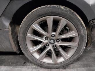 Hyundai I-40  picture 16