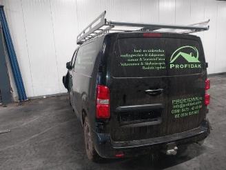 Vrakbiler auto Opel Vivaro Vivaro, Van, 2019 2.0 CDTI 177 2020/11