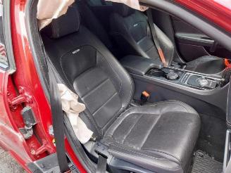 Jaguar XE XE, Sedan, 2015 2.0d 180 16V picture 16