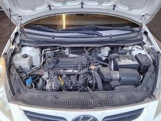 Hyundai I-20 i20, Hatchback, 2008 / 2015 1.2i 16V picture 18