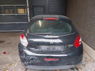 Peugeot 208 208 I (CA/CC/CK/CL), Hatchback, 2012 / 2019 1.4 HDi picture 13