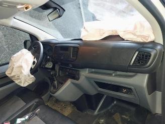 Peugeot Expert Expert (VA/VB/VE/VF/VY), Van, 2016 1.5 BlueHDi 100 picture 16