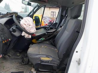 Renault Master Master IV (EV/HV/UV/VA/VB/VD/VF/VG/VJ), Chassis-Cabine, 2010 2.3 dCi 170 16V picture 11