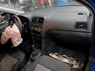 Volkswagen Polo Polo V (6R), Hatchback, 2009 / 2017 1.2 12V picture 15