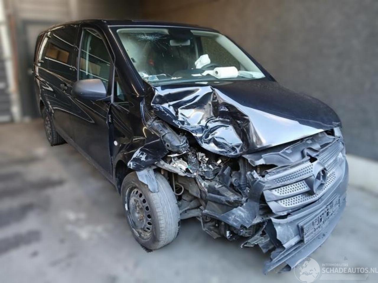 Mercedes Vito Vito Tourer (447.7), Bus, 2014 2.2 114 CDI 16V