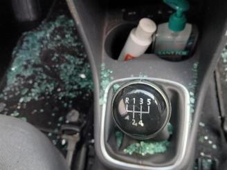 Volkswagen Polo Polo V (6R), Hatchback, 2009 / 2017 1.4 TDI 12V 90 picture 13