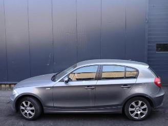 BMW 1-serie 1 serie (E87/87N), Hatchback 5-drs, 2003 / 2012 118i 16V picture 3