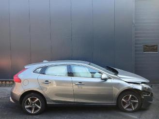 Volvo V-40 V40 (MV), Hatchback 5-drs, 2012 / 2019 2.0 D2 16V picture 12