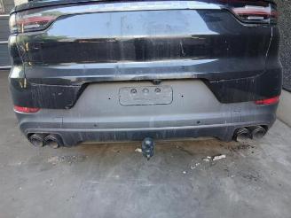 Porsche Cayenne  picture 4