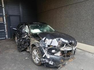 Uttjänta bilar auto BMW 3-serie 3 serie Touring (G21), Combi, 2019 330e 2.0 TwinPower Turbo 16V 2020/11