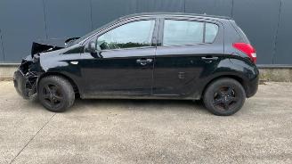 Hyundai I-20 i20, Hatchback, 2008 / 2015 1.2i 16V picture 3