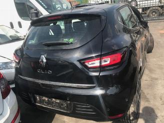 demontáž osobní automobily Renault Clio 1200cc - benzine 2017/10