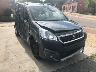 Autoverwertung Citroën Berlingo benzine/1200cc/5vit 2017/1