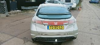 Honda Civic 5DR picture 3