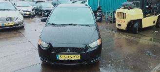 Auto incidentate Mitsubishi Colt  2010/4
