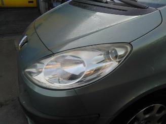 Peugeot 1007 1007 (KM), Hatchback 3-drs, 2004 / 2011 1.4 picture 12