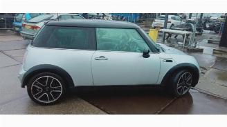 Mini Mini Mini One/Cooper (R50), Hatchback, 2001 / 2007 1.6 16V Cooper picture 4