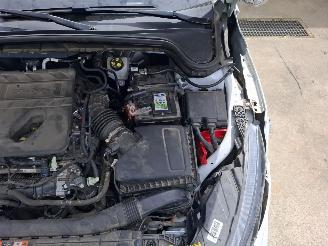 Ford Focus 15 ecoboost automaat 150 pk ST line picture 10