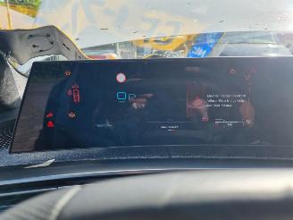 Peugeot 3008 Hybrid 136 Aut. GT picture 15