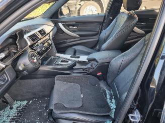 BMW 3-serie 320i Aut. Msport Schuifdak Stoelverw Leder picture 14