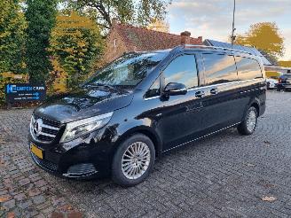 krockskadad bil bedrijf Mercedes V-klasse 250d Aut. DC Extra Lang Led Stoelverw. 2017/6