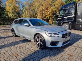 škoda osobní automobily Volvo V-90 T8 Rdesign Twin Engine AWD Pano Led 2018/5