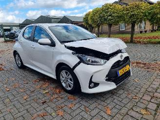 Toyota Yaris Hybrid 115 First Edition picture 7