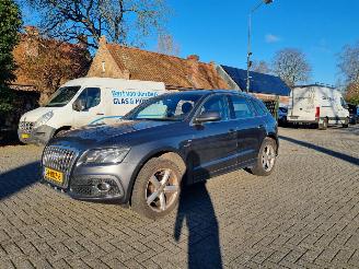 Unfallwagen Audi Q5 2.0 TFSI Quattro Aut. Sline 2011/8